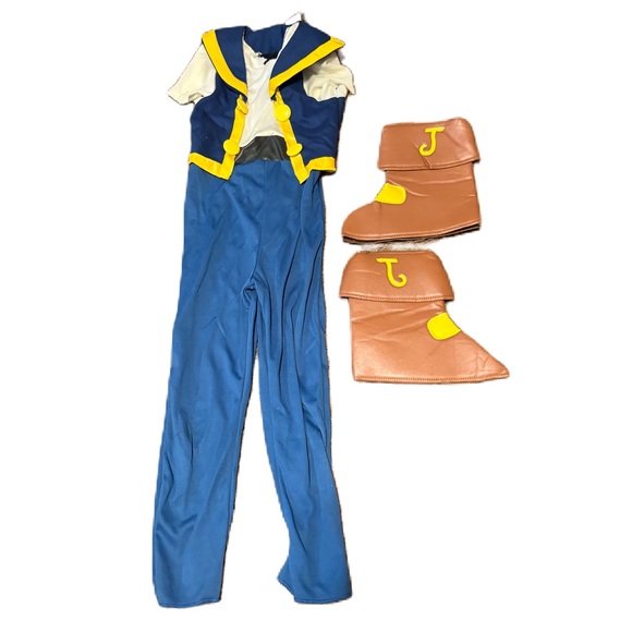 Disney Jake and the Never End Pirates Costume Large 4-6 Halloween - Picture 1 of 4